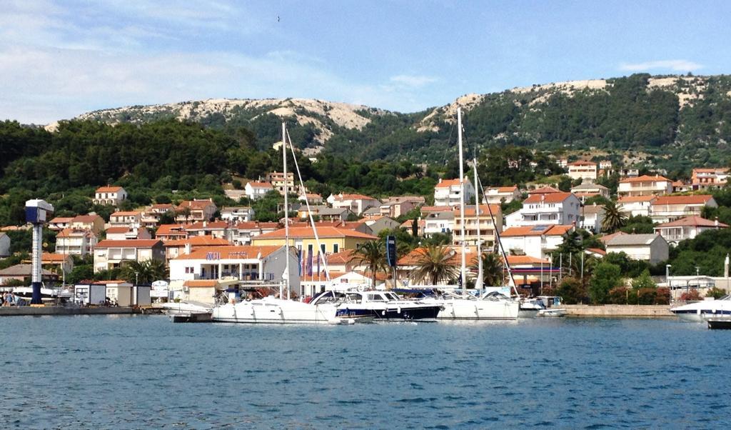 Apartaments Oma & Opa Banjol Εξωτερικό φωτογραφία